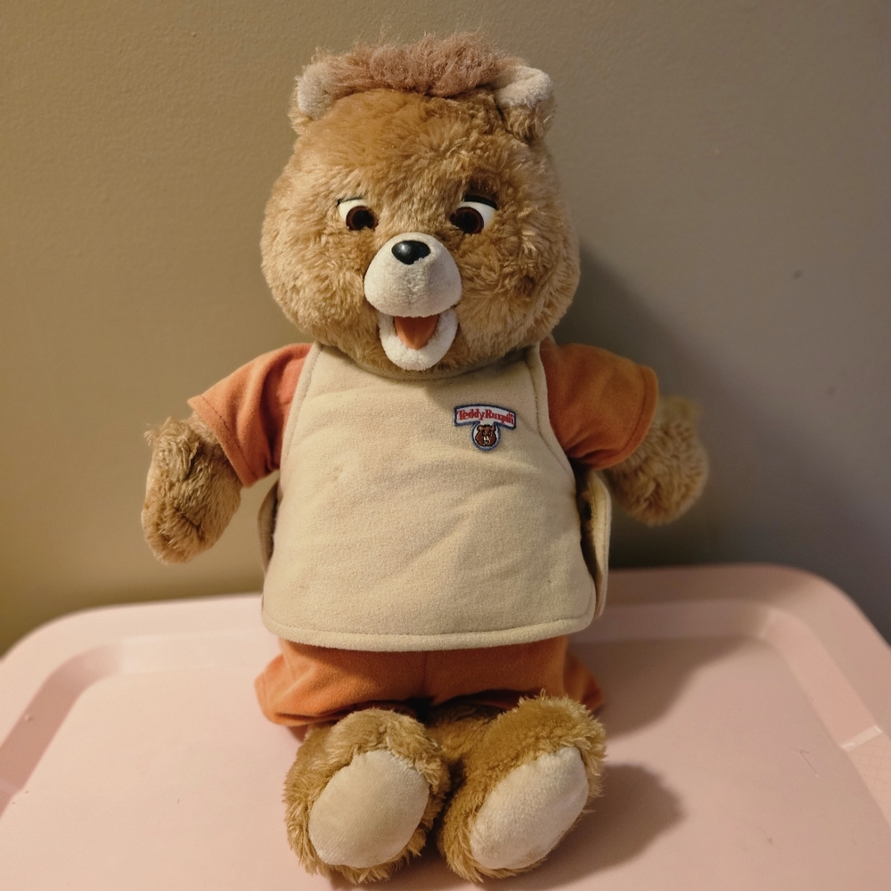 Vintage Original Teddy Ruxpin Animatronic Bear Alchemy li, inc